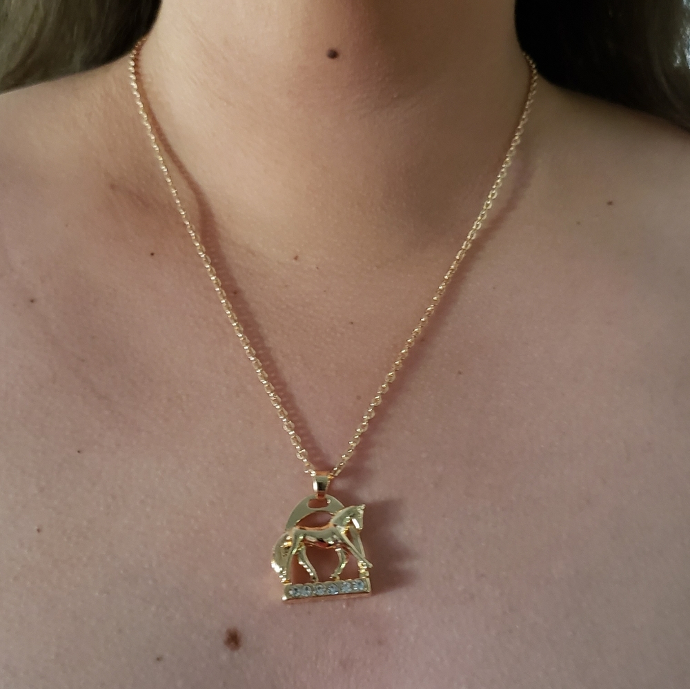 Saddle Stirrup Necklace. Horse Pony Equestrian Equine Horse Saddle Vaquero Rodeo - Picture 4 of 14